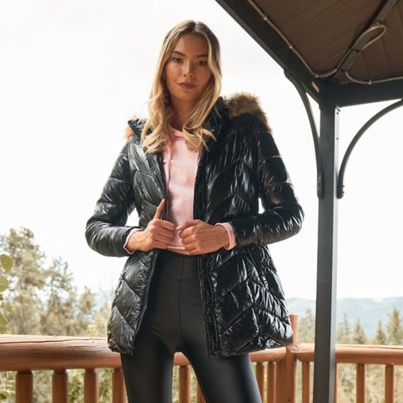 Chevron Padded Puffer Jacket with Faux Fur Hood - Picture 2 of 3